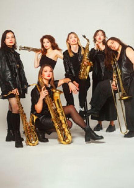 Sirenes Saxophone Ensemble: Мировые рок-хиты на саксофонах