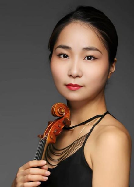 Хироко Нинагава и Ninagawa Orchestra